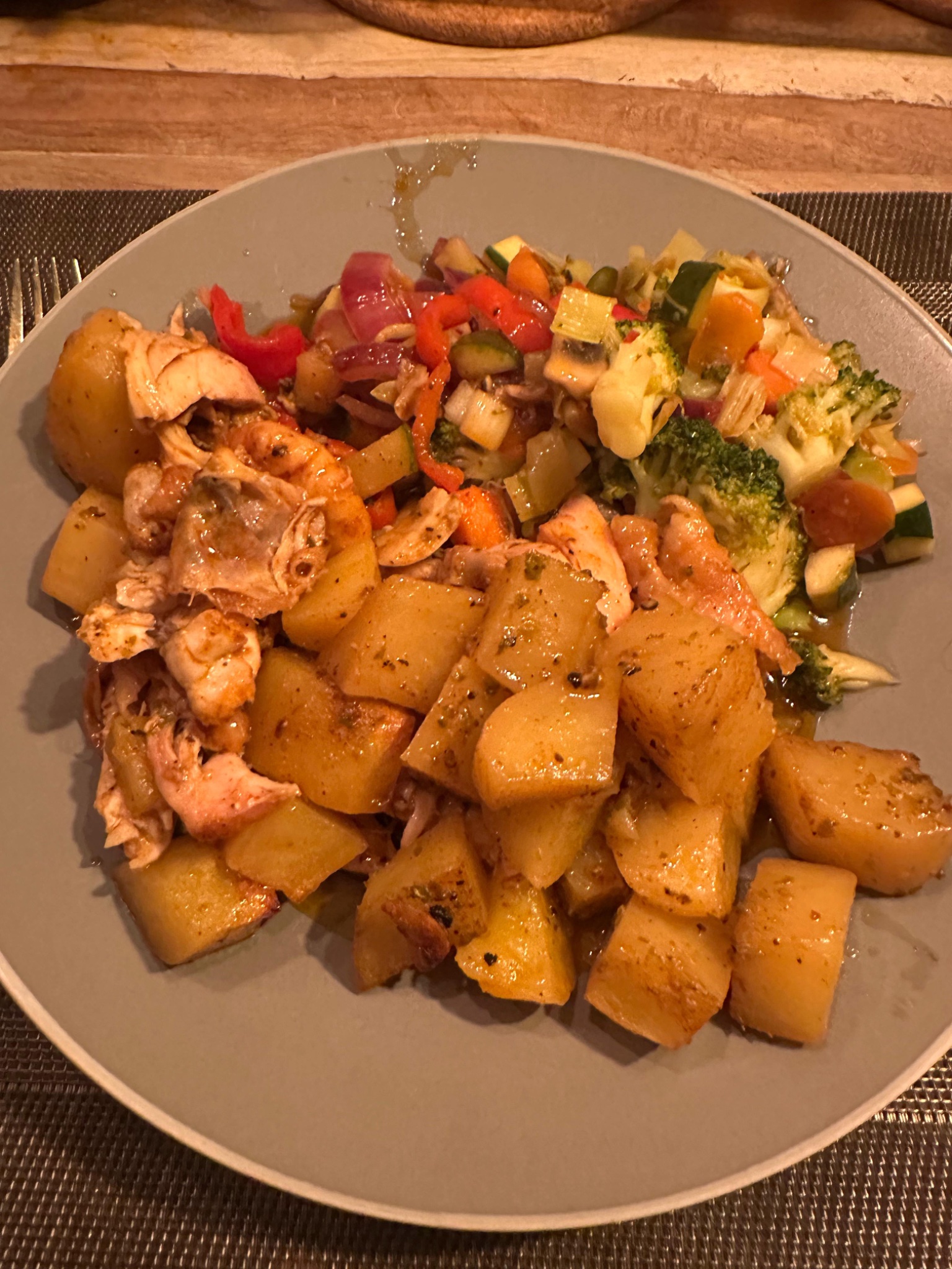 WhatsApp Image 2025-11-14 at 19.04.31.jpeg